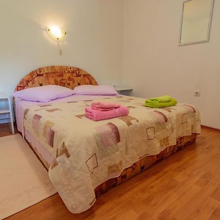 Apartment Dumicic 2 Mundanije Екстериор снимка