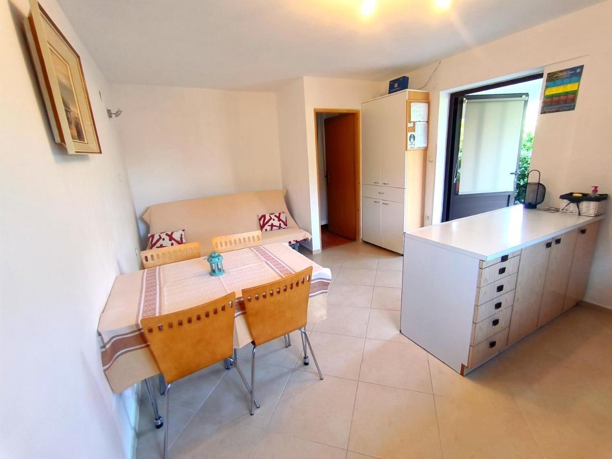 Apartment Dumicic 2 Mundanije Екстериор снимка